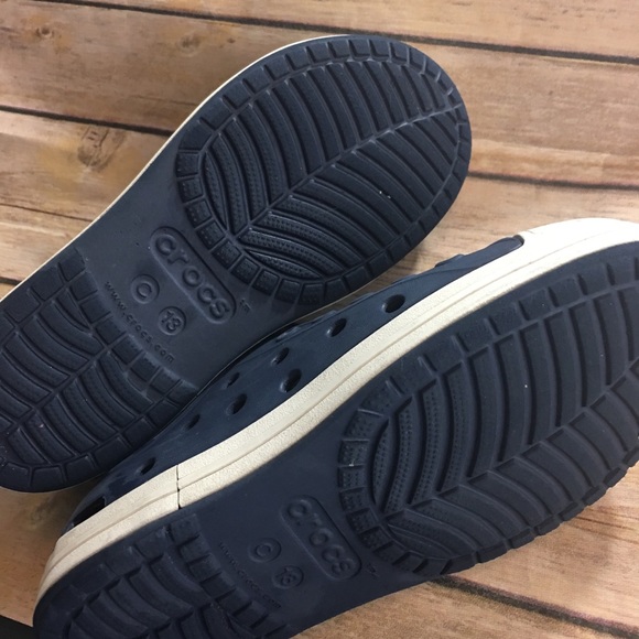 Kids {Crocs} Natives Navy - Picture 5 of 5